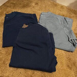 Lot of 3 men's waffle-knit long-sleeved shirts